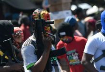 Policía de Haití dice que masacre perpetrada por banda “Gran Grif” dejó 16 muertos