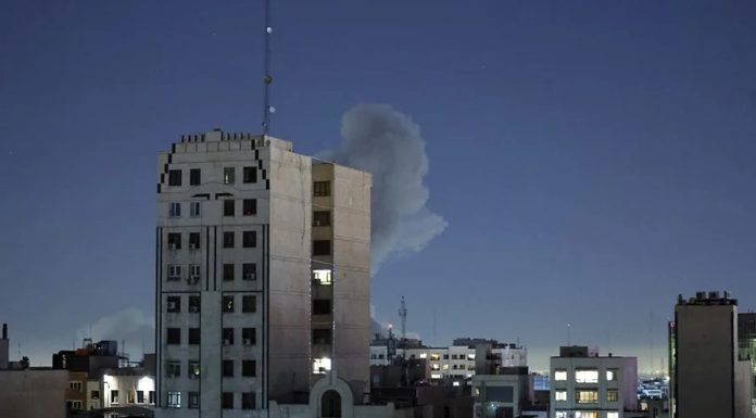 Atacada la televisión estatal iraní en los bombardeos de Estados Unidos e Israel