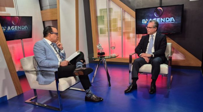Video- Pide a las autoridades explicar con claridad qué se registra como inversión extranjera directa