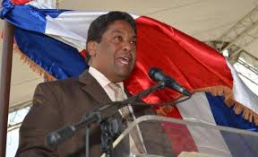 Renuncia del PLD exgobernador de Barahona Pedro Peña Rubio