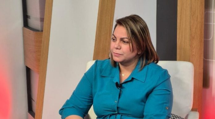 Video- Neuróloga advierte que son limitadas las evidencias científicas en tratamiento de autismo con vitaminas y suplementos