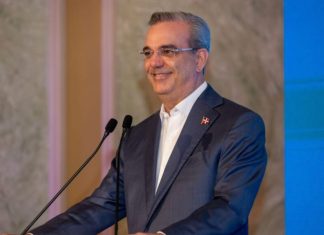 Luis Abinader es valorado como el presidente más honesto, más eficiente y más cumplidor de promesas