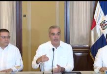 Presidente Abinader se reúne con sectores productivos; adelanta precios de los combustibles no serán aumentados este viernes