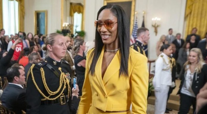 A’ja Wilson firma contrato récord de 4.7 millones y redefine el mercado salarial de la WNBA