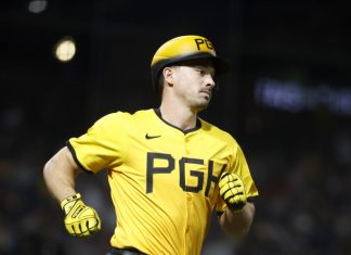 Jonrón de Reynolds marca la diferencia en victoria de Pittsburgh