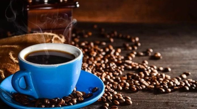 El Café: Lo que dice la ciencia sobre una de las bebidas más consumidas del mundo