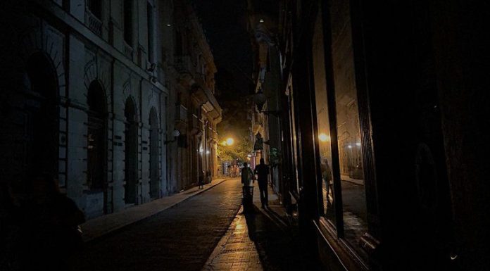 China afirma que «apoyará con firmeza» a Cuba ante la presión de Estados Unidos