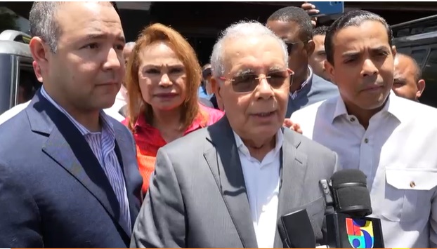 Danilo arremete contra el gobierno y dice que no tiene plan ni dinero para enfrentar la crisis