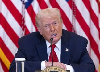 Trump amenaza con una ofensiva mayor si falla el acuerdo con Irán y mantiene sus tropas en la región