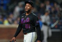 Rockies frenan el buen momento de los Mets; Freddy Peralta lanza bien, pero sin apoyo