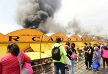 Otro incendio en Ciudad de México arrasa 100 puestos en el Mercado de Sonora