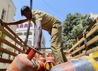 El cierre de Ormuz apaga la cocina india: el mayor país del mundo se queda sin gas