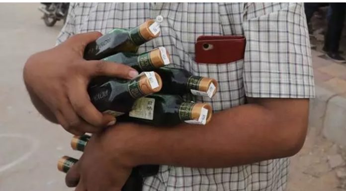 Tres menores de edad entre los 145 intoxicados por ingerir alcohol en esta semana santa