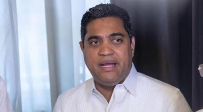 Ministro de Deportes advierte habrá sanciones por daños en el Quisqueya tras conciertos