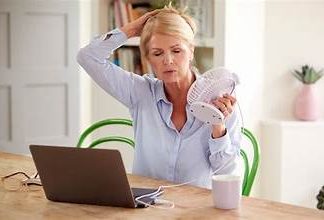 Menopausia: la otra cara del síndrome genitourinario y sus tratamientos disponibles