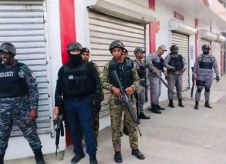 Navarrete está militarizado en medio de paro por 24 horas en reclamo de obras sociales; se escuchan detonaciones