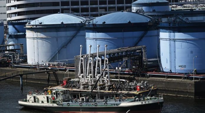 Brent con entrega inmediata supera US$140 y toca máximo desde 2008