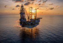 El petróleo de Texas se dispara un 7 % tras nuevas tensiones entre Estados Unidos e Irán