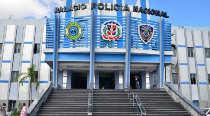 Atracadores asesinan un mayor de la Policia Nacional, detrás de Sambil, en Villa Juana