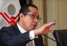 Jefe de jurado electoral de Perú admite “serias irregularidades” en los comicios