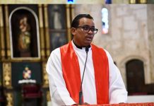 Sacerdote condena corrupción partido tras partido, gobierno tras gobierno