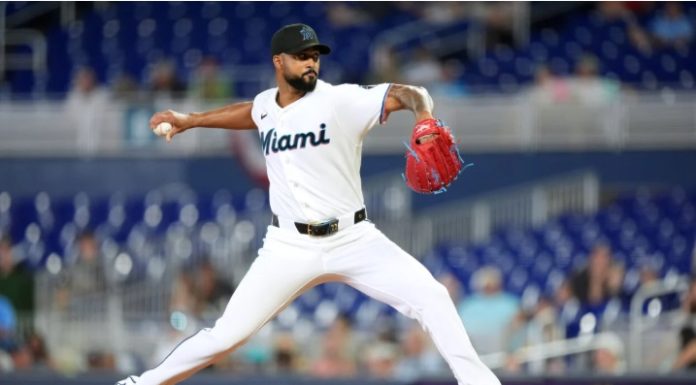 Sandy Alcantara lanza blanqueada de 93 lanzamientos y Marlins vencen 10-0 a Medias Blancas