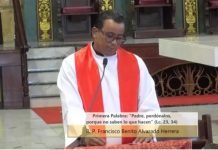 Sermón de las Siete Palabras critica descuido de los niños y los adolescentes