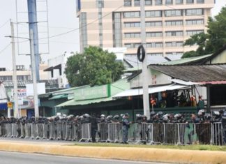 Familiares del fallecido comunicador Jhony Marte denuncian desalojo irregular de terrenos de la emblemática esquina donde nació Tele Ofertas