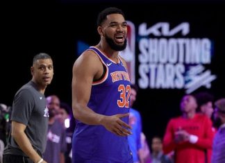 Los Knicks tumban a Celtics y mantienen la pelea por segundo lugar del Este