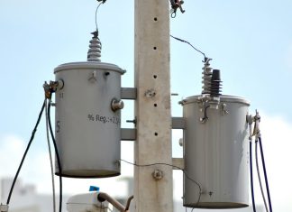 Varios sectores del Distrito Nacional están sin energía eléctrica hasta las cinco de la tarde