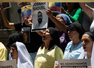 Denuncian heridos en protesta de presos políticos extranjeros en cárcel venezolana