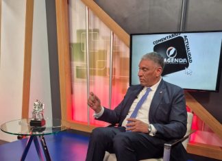 Video- Vásquez aclara el tema de apresamientos y deportaciones por parte del ICE; lo maneja la embajada