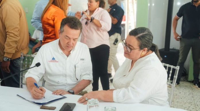 Ministro Ito Bisonó coordina en terreno inicio de proyecto habitacional en Montellano tras disposición del presidente Abinader