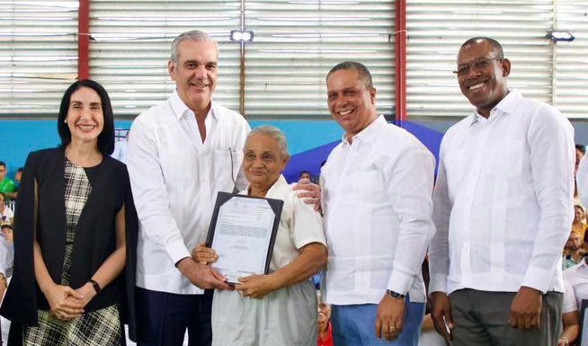 Presidente Abinader autoriza transferencia de terrenos del Estado para impulsar la reforma agraria en Gaspar Hernández, Duvergé y Monte Plata