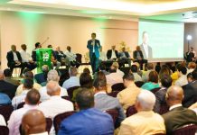 Leonel Fernández continúa este fin de semana jornadas internas de trabajo de la Fuerza del Pueblo