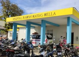 Gobierno y médicos defienden protocolos en hospitales