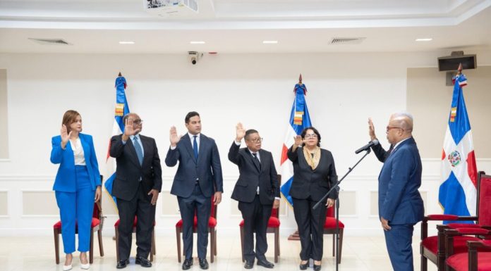 Cámara de Cuentas deja sin efectos aumento salarial