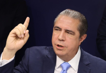 Francisco Javier critica aumento de tarifa eléctrica y culpa al gobierno de la crisis actual