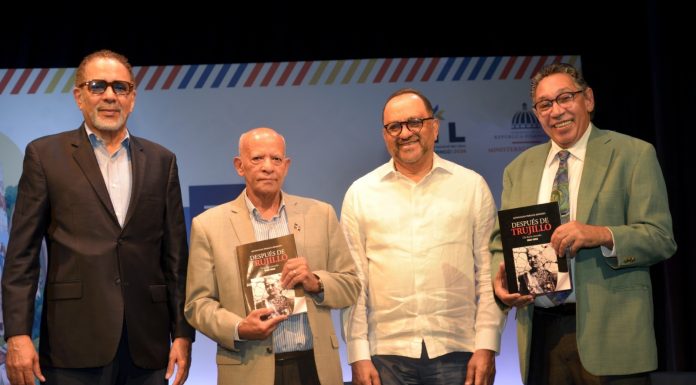 Libro de Antoliano Peralta figura entre los más vendidos de la Feria Internacional del Libro 2026
